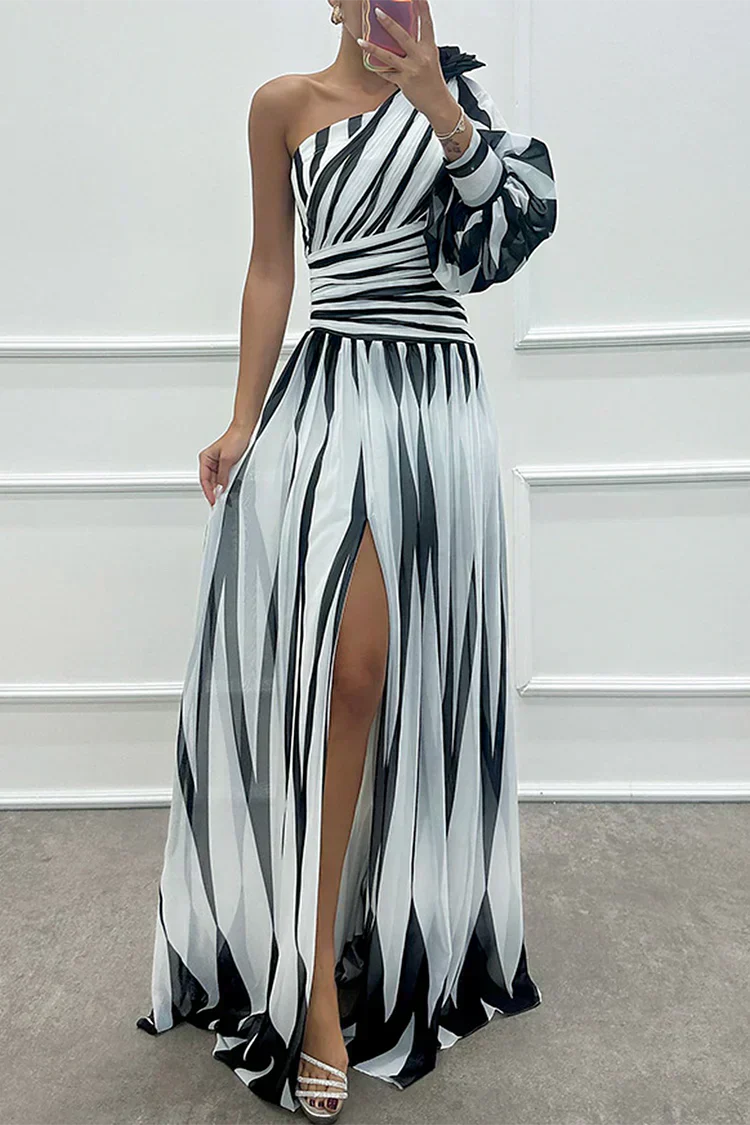 Shiloh | Chic Striped One-Shoulder Maxi Dress