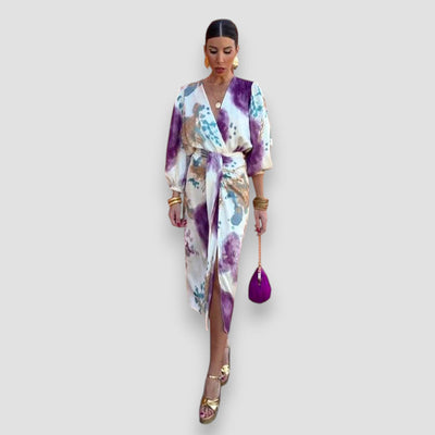 Larissa | Elegant Dress with V-Neck