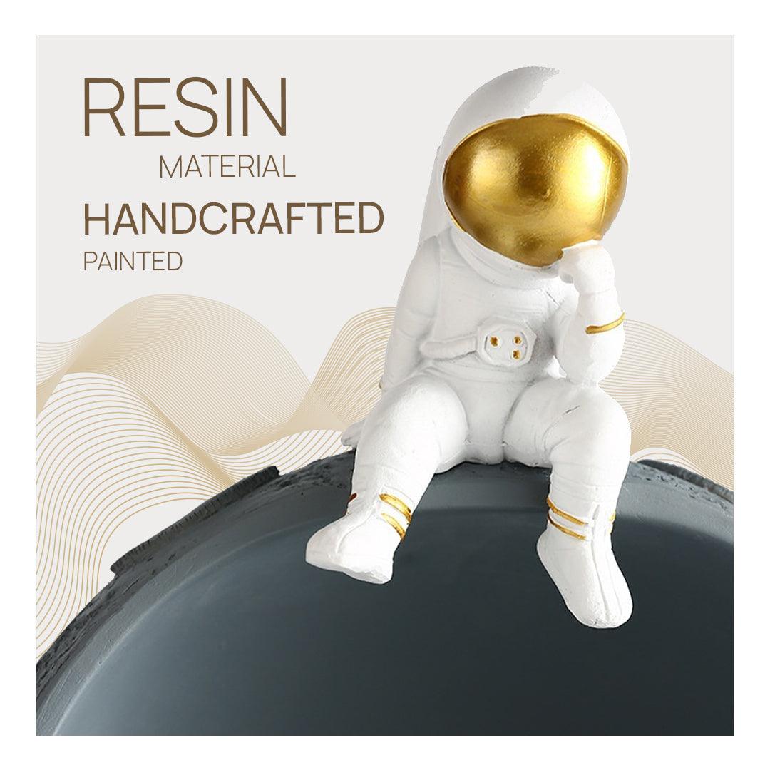 Space Explorer Candy Container