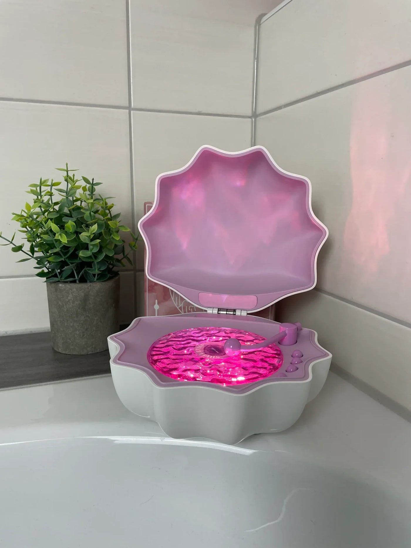 GlowShell™ - Vinyl Wave Speaker