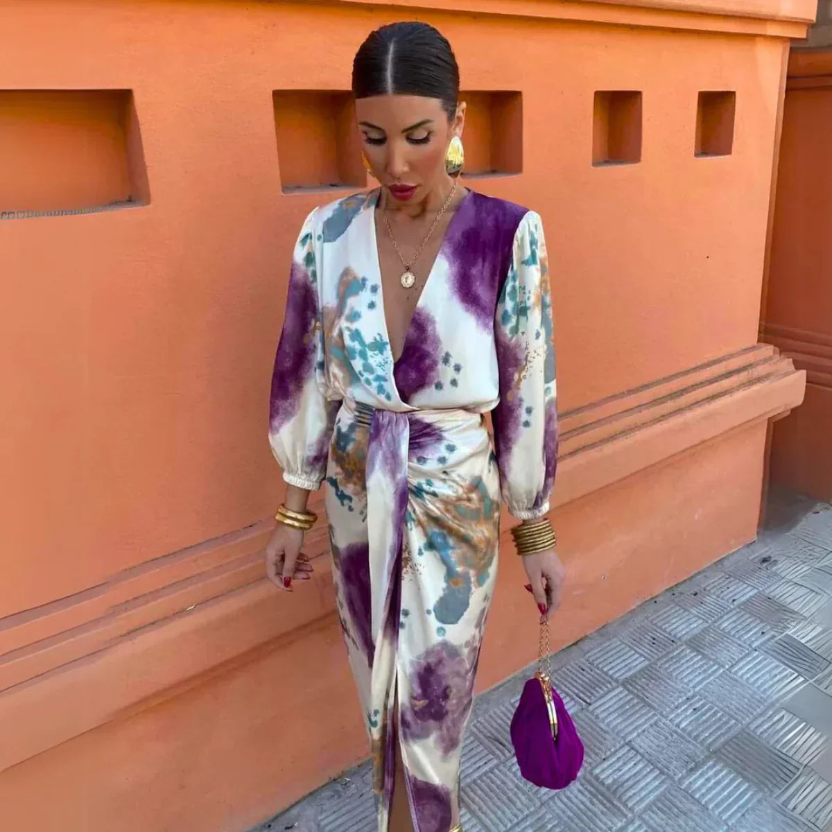 Larissa | Elegant Dress with V-Neck