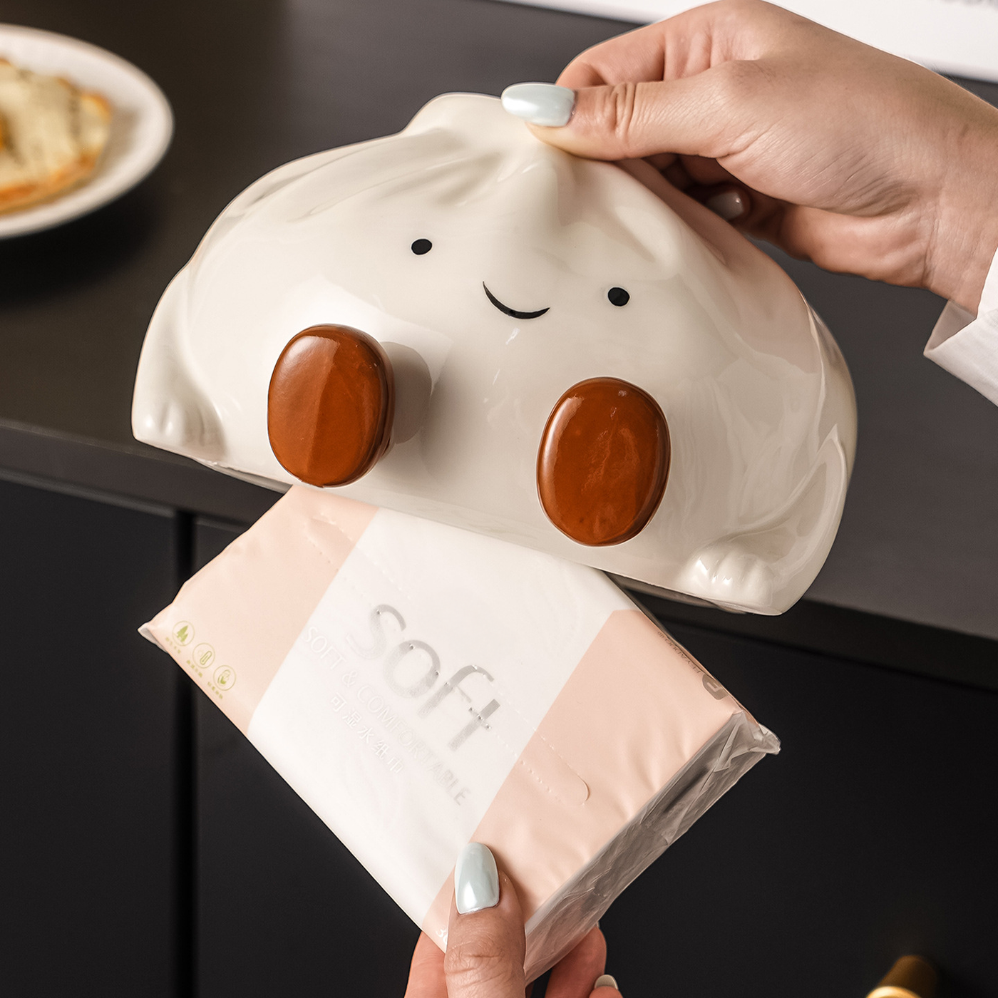 Bao Ceramic Tissue Box