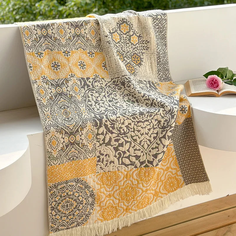 Lune Patchwork Blanket