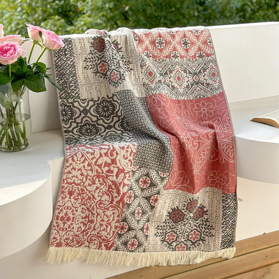 Lune Patchwork Blanket