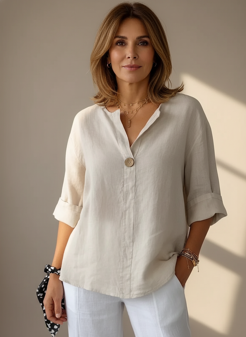 Luna Coast | Relaxed V-Neck Blouse