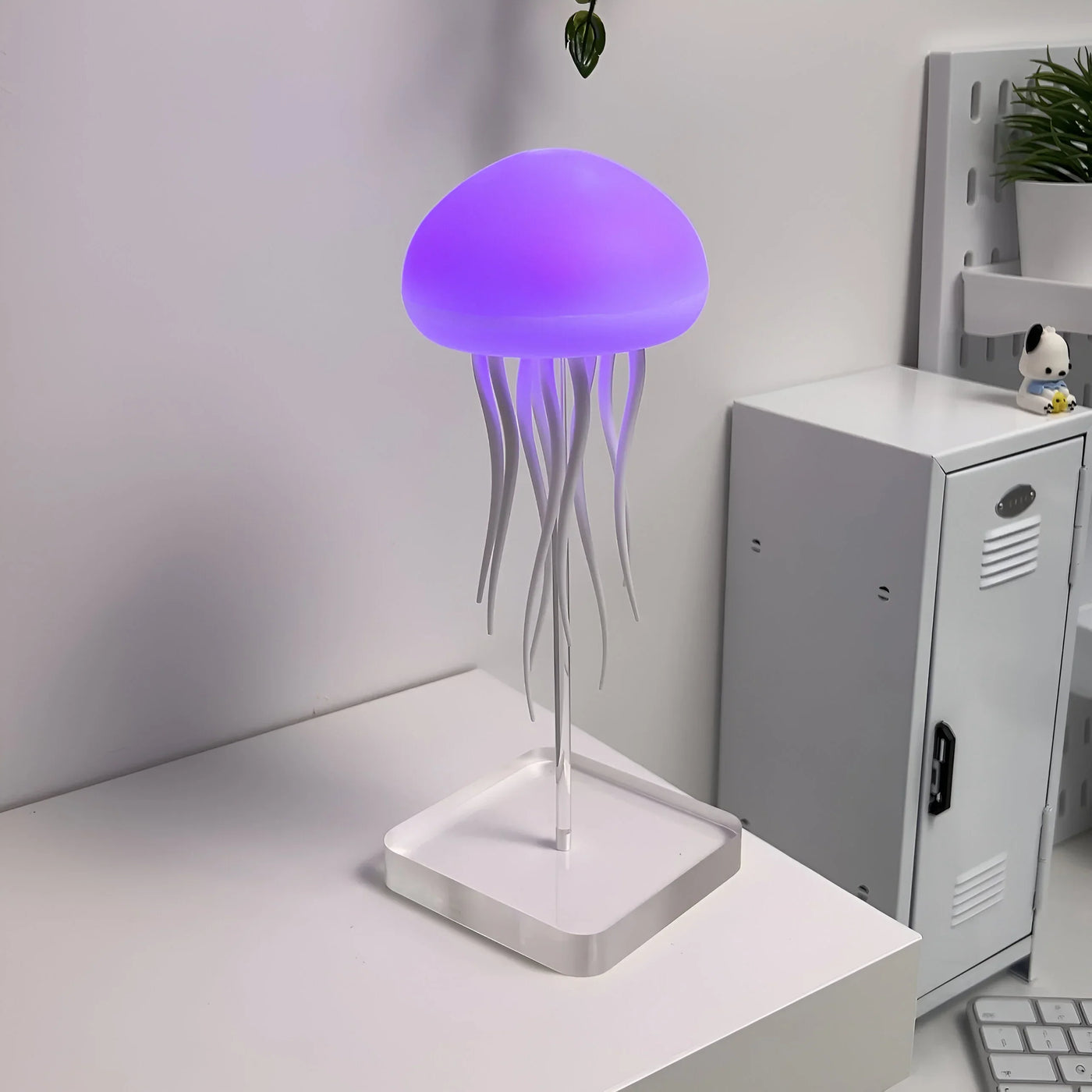 JellyJive™ - Dancing Jellyfish Lamp